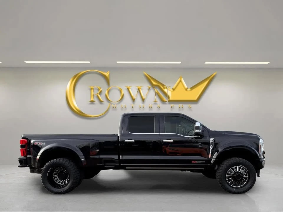 2024 Ford Super Duty 5th Gen - Image 3 of 18