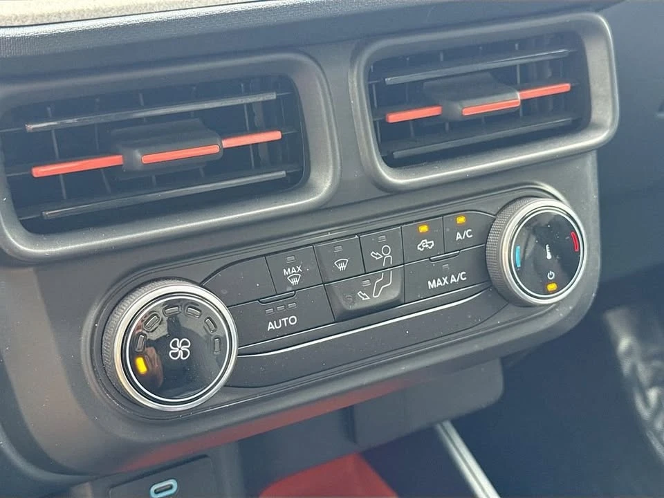 2024 Ford Maverick - Image 15 of 20
