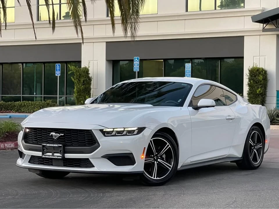 2024 Ford S650 Mustang - Image 2 of 18
