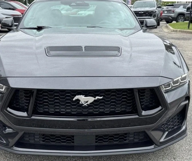 2024 Ford S650 Mustang - Image 2 of 12