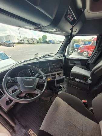 2024 Freightliner - Image 5 of 9