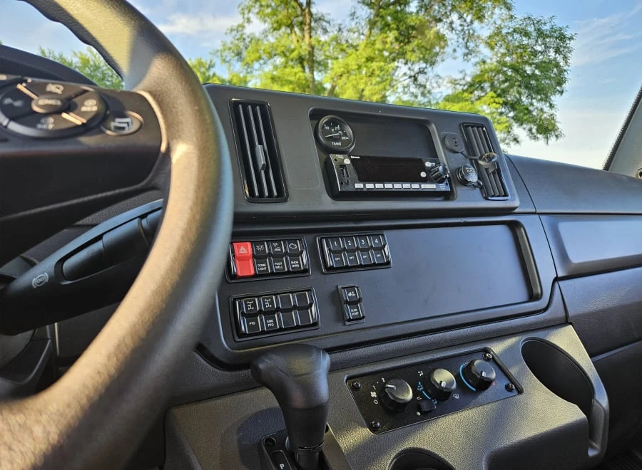 2024 Freightliner - Image 11 of 15