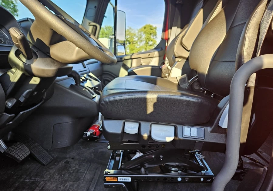 2024 Freightliner - Image 12 of 15