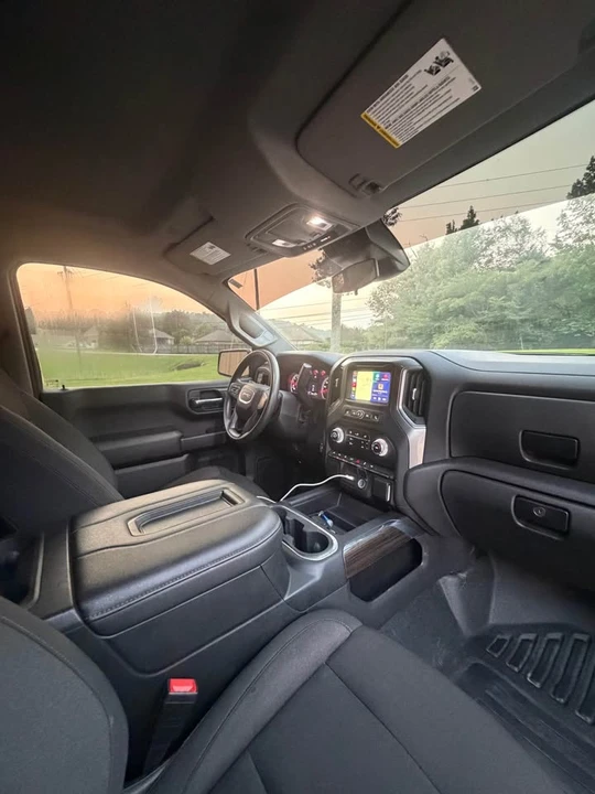 2024 GMC Sierra 5th Gen - Image 10 of 10