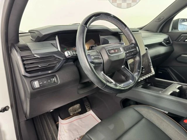 2024 GMC Acadia - Image 10 of 21