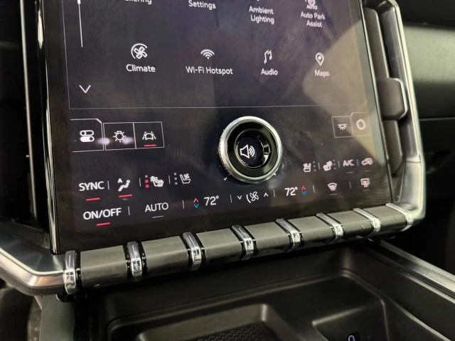 2024 GMC Acadia - Image 20 of 21