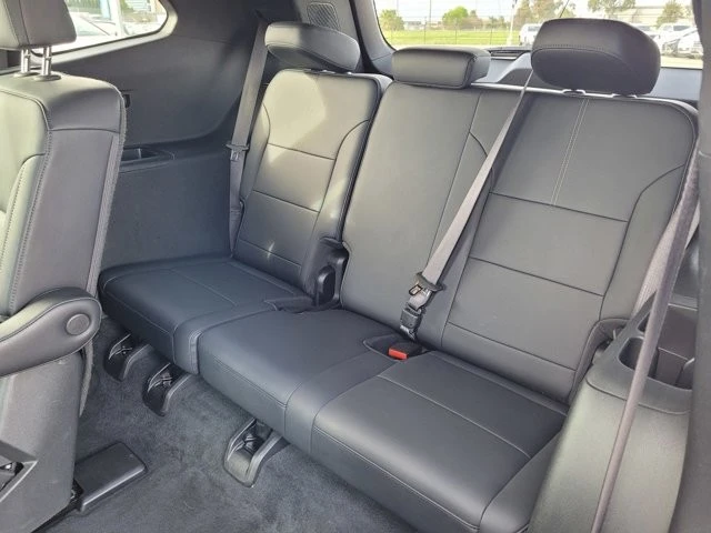 2024 GMC Acadia - Image 13 of 21
