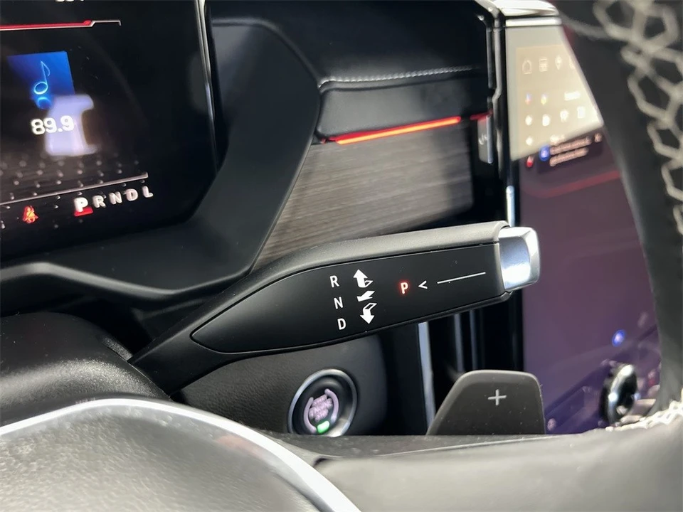 2024 GMC Acadia - Image 14 of 21