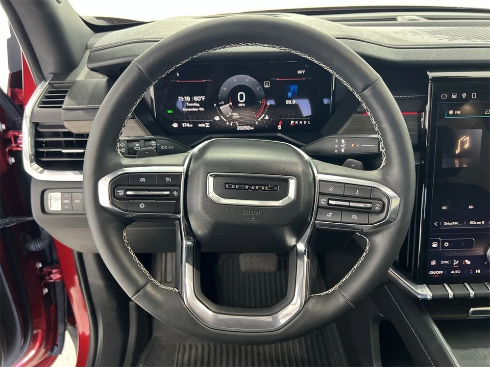 2024 GMC Acadia - Image 10 of 21