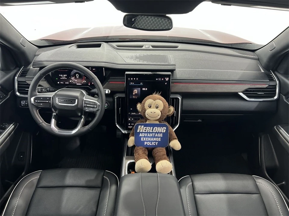 2024 GMC Acadia - Image 19 of 21