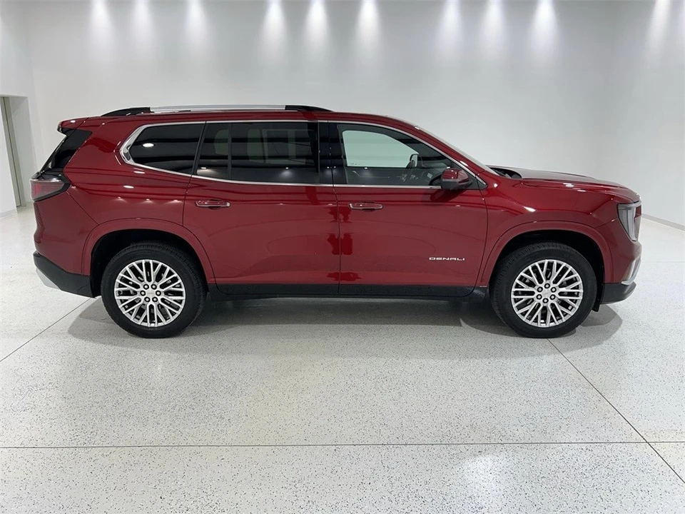 2024 GMC Acadia - Image 6 of 21