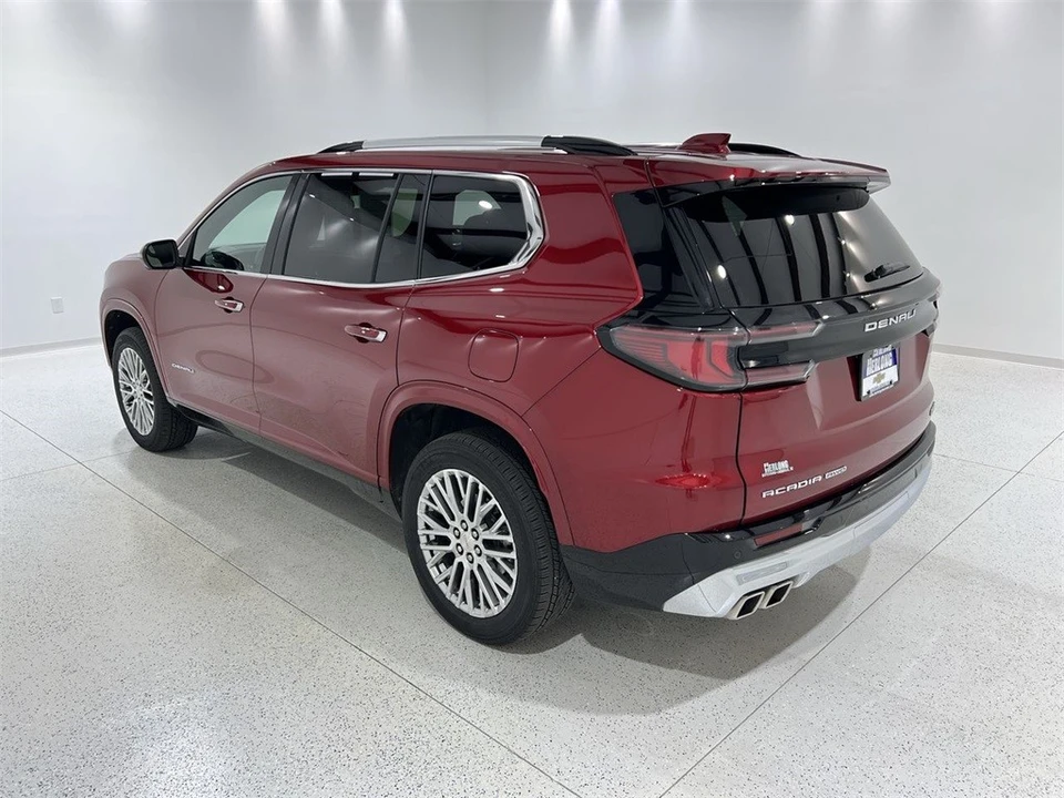 2024 GMC Acadia - Image 3 of 21