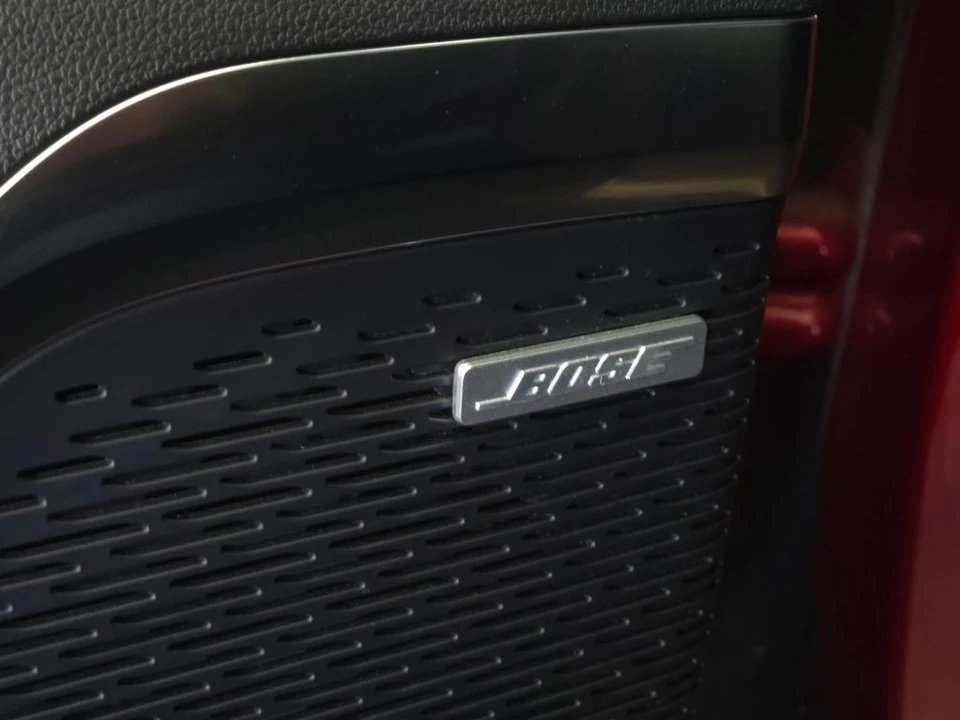 2024 GMC Acadia - Image 10 of 12