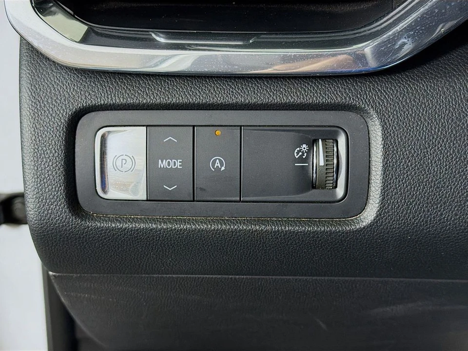 2024 GMC Acadia - Image 11 of 21