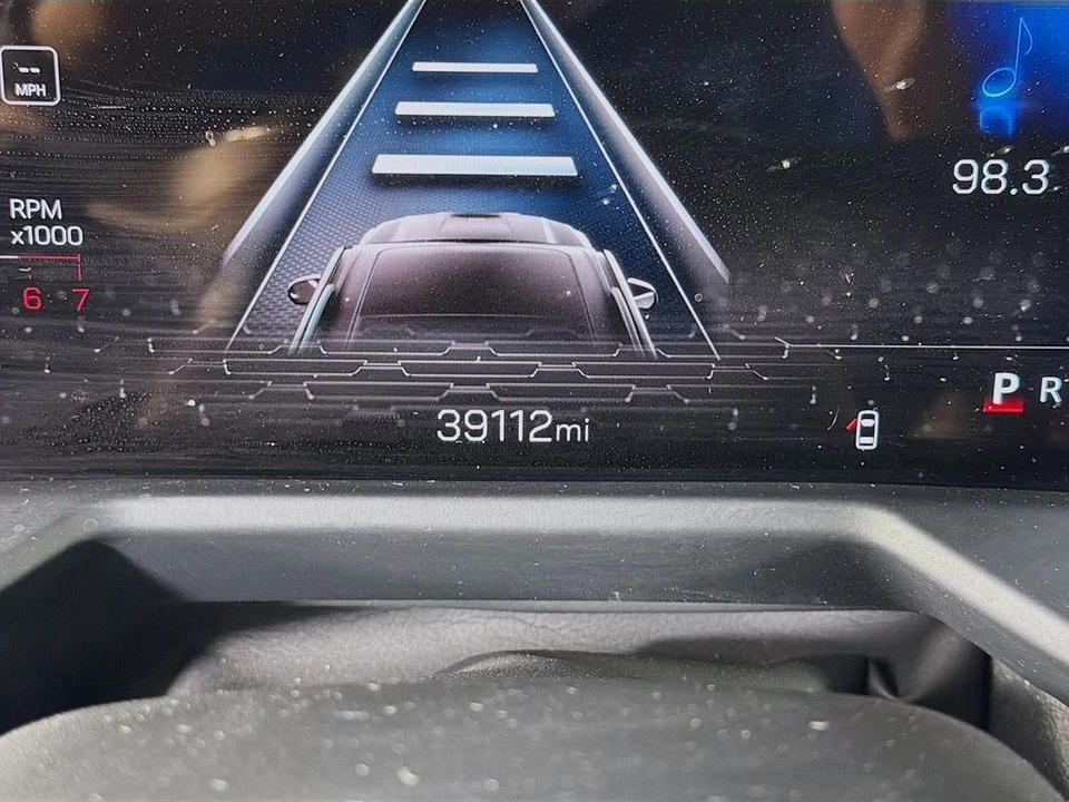 2024 GMC Acadia - Image 14 of 21