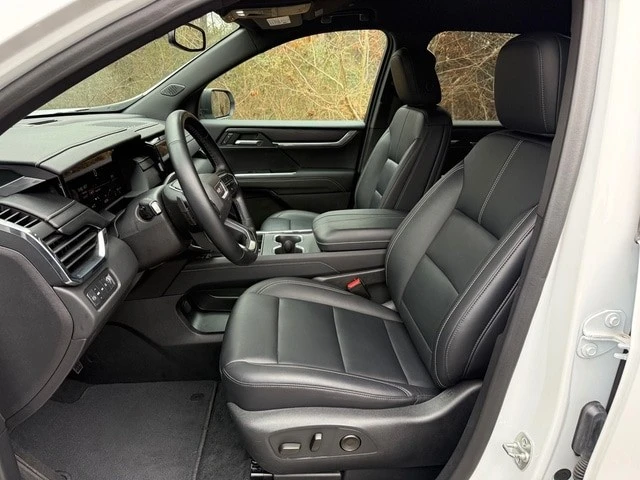 2024 GMC Acadia - Image 10 of 21