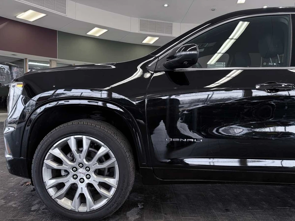 2024 GMC Acadia - Image 21 of 21