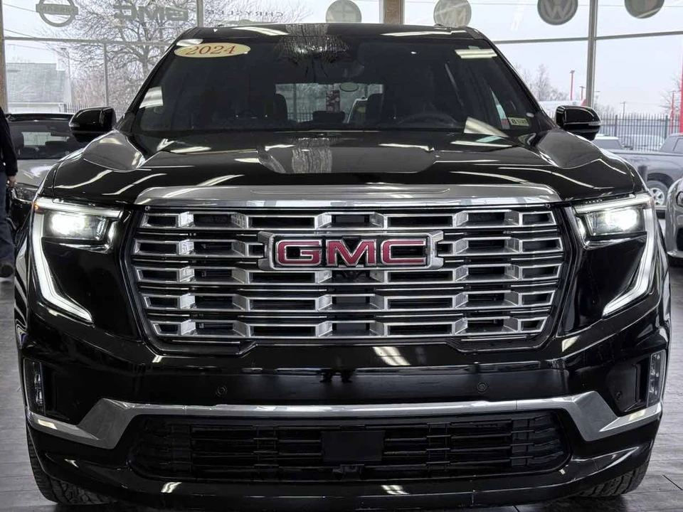 2024 GMC Acadia - Image 4 of 21