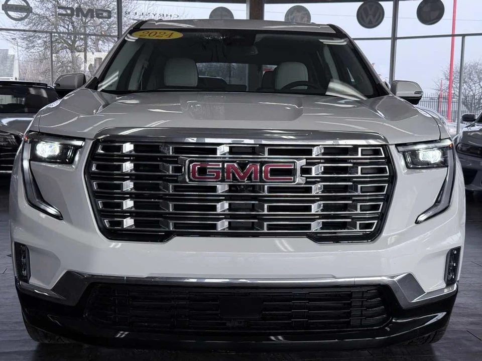 2024 GMC Acadia - Image 4 of 21