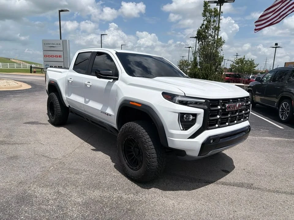 2024 GMC Canyon 2nd Gen - Image 3 of 15