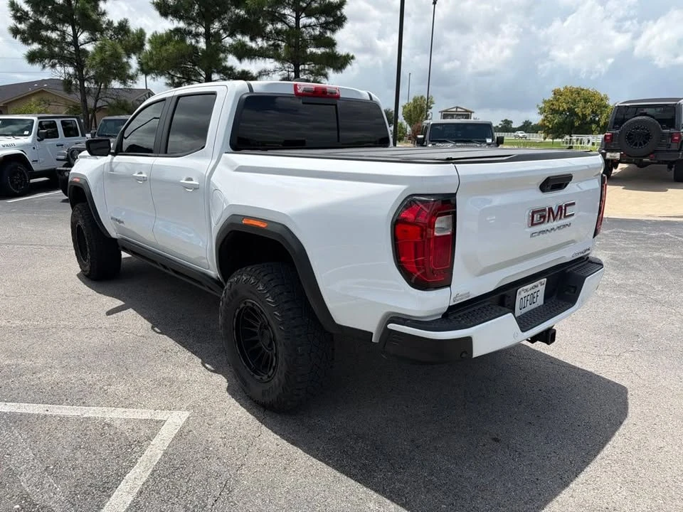 2024 GMC Canyon 2nd Gen - Image 6 of 15