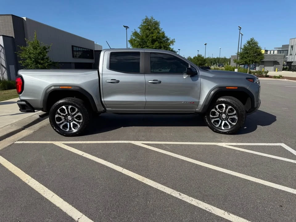 2024 GMC Canyon - Image 3 of 12