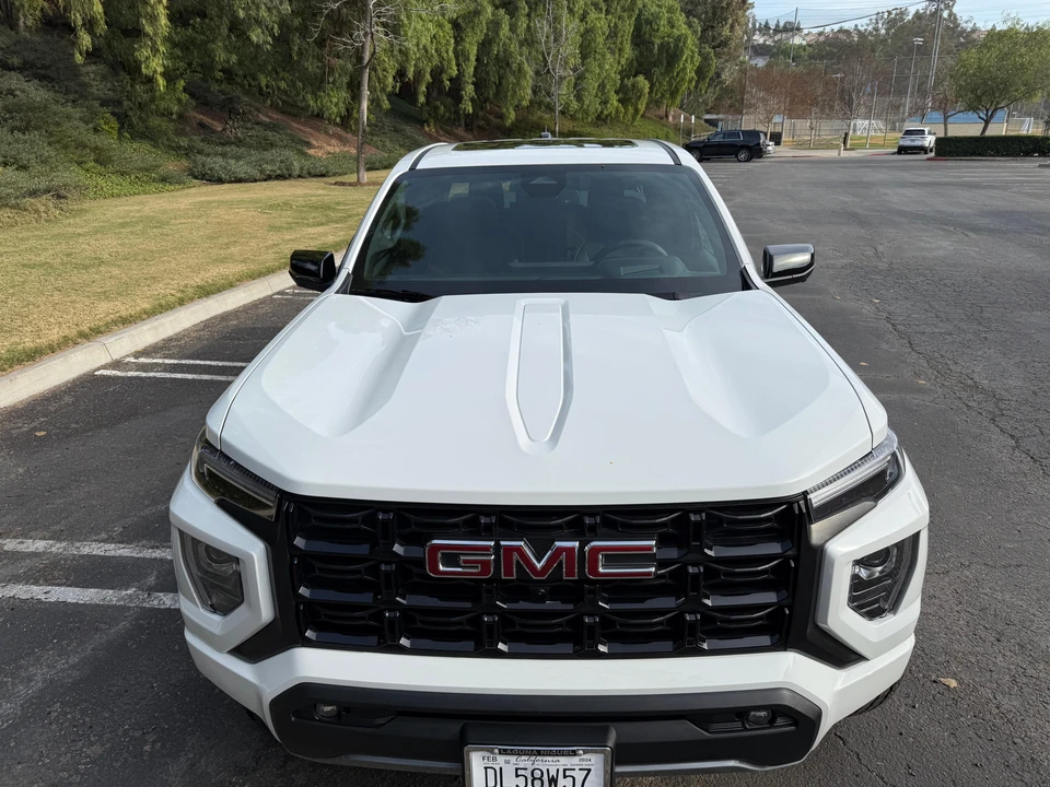 2024 GMC Canyon 2nd Gen - Image 7 of 31