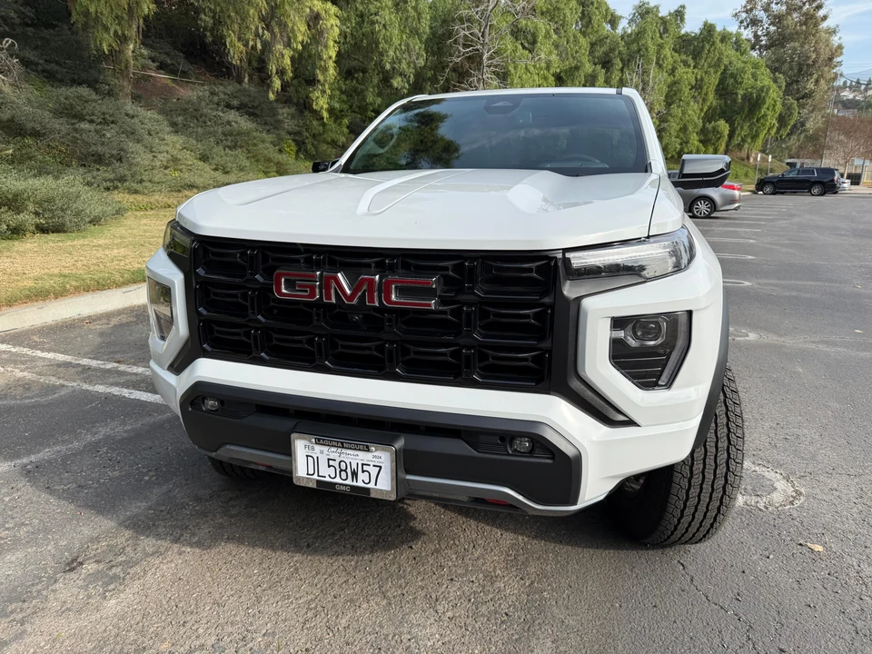 2024 GMC Canyon 2nd Gen - Image 8 of 31