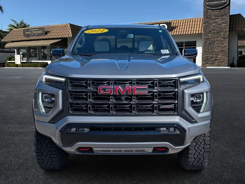 2024 GMC Canyon 2nd Gen - Image 2 of 12