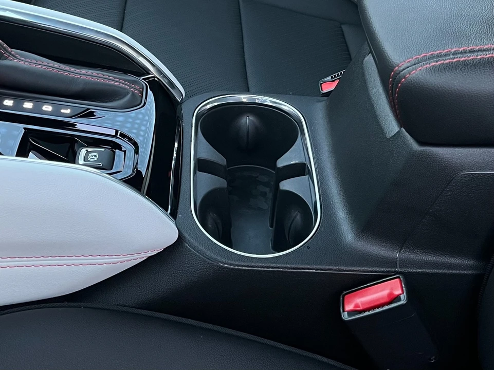 2024 GMC Canyon 2nd Gen - Image 15 of 21