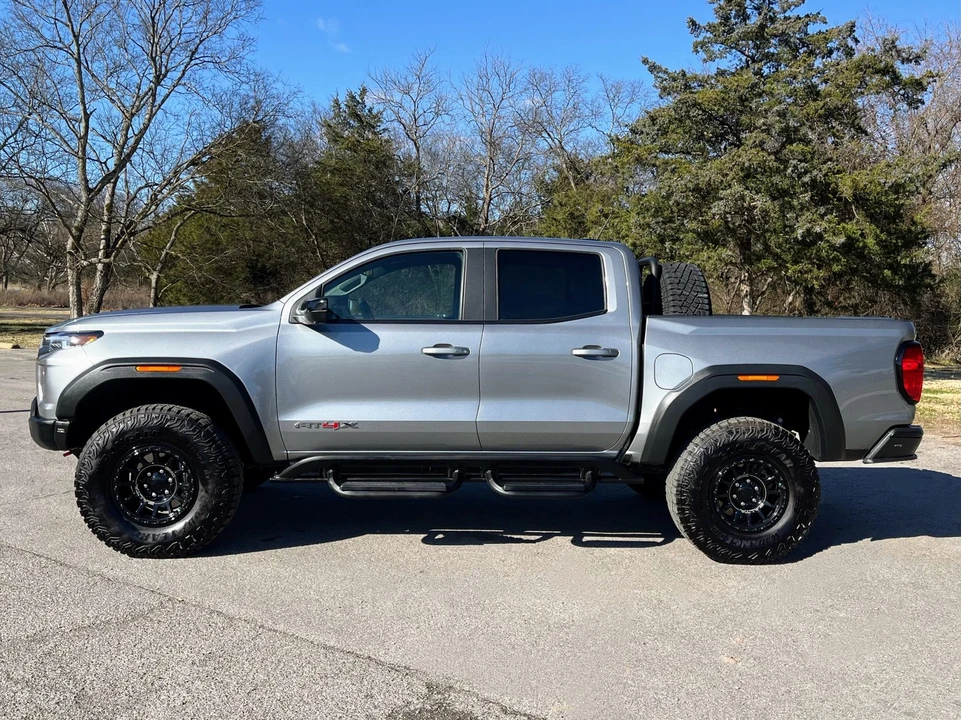 2024 GMC Canyon 2nd Gen - Image 7 of 21