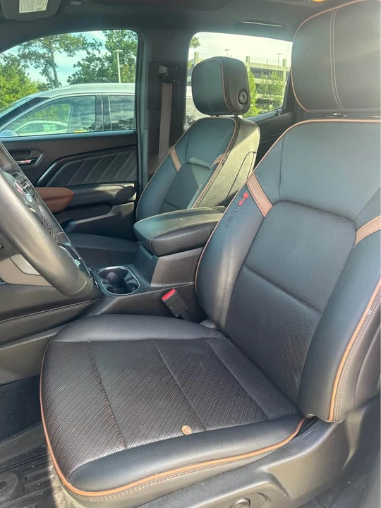 2024 GMC Canyon - Image 8 of 12