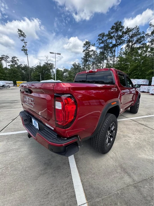 2024 GMC Canyon 2nd Gen - Image 6 of 14