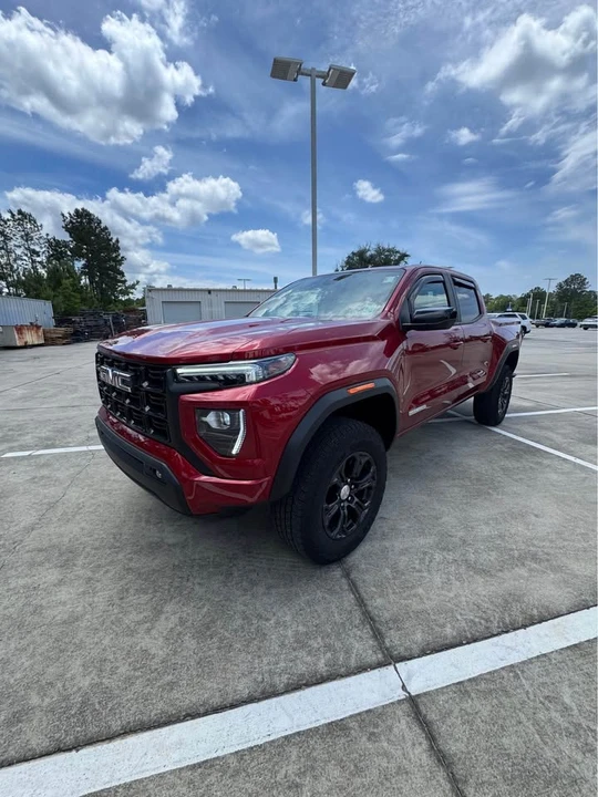 2024 GMC Canyon 2nd Gen - Image 2 of 14