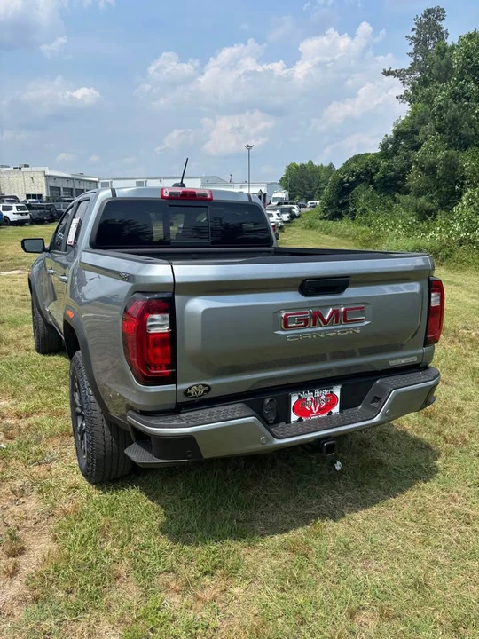 2024 GMC Canyon 2nd Gen - Image 6 of 14