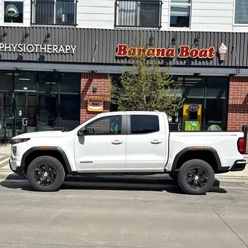 2024 GMC Canyon Elevation 4WD