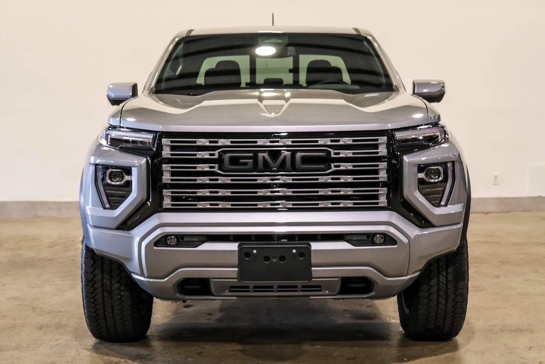 2024 GMC Canyon 2nd Gen - Image 2 of 12