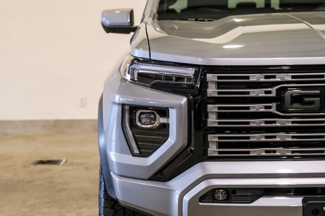 2024 GMC Canyon 2nd Gen - Image 3 of 12