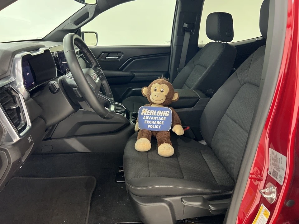 2024 GMC Canyon 2nd Gen - Image 18 of 21