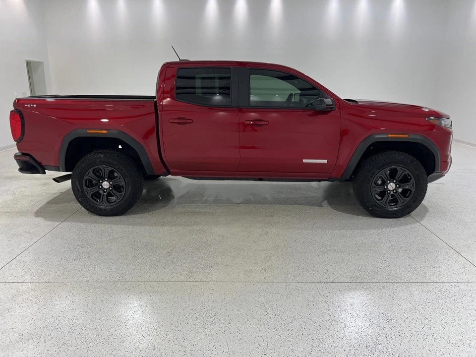 2024 GMC Canyon 2nd Gen - Image 6 of 12