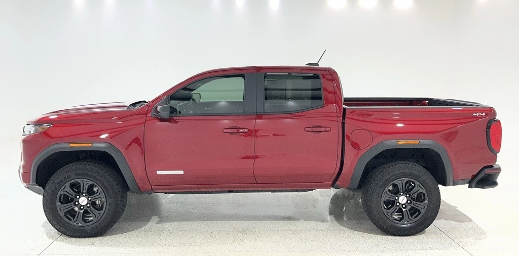 2024 GMC Canyon 2nd Gen - Image 2 of 12
