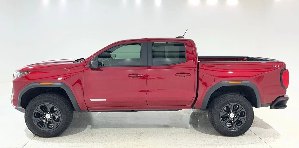 2024 GMC Canyon 2nd Gen - Image 2 of 21