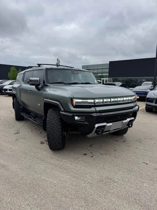 2024 GMC Hummer EV - Image 3 of 21