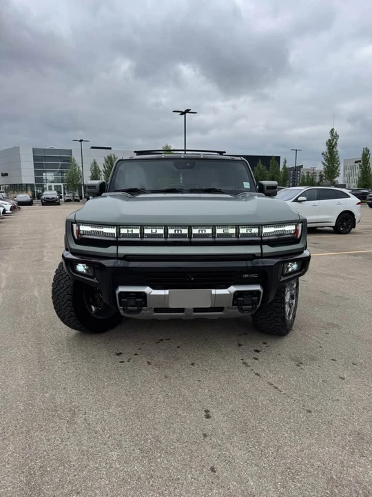 2024 GMC Hummer EV - Image 2 of 21