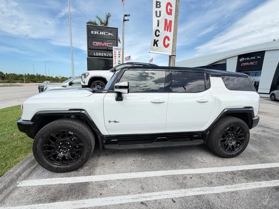 2024 GMC Hummer EV - Image 2 of 7