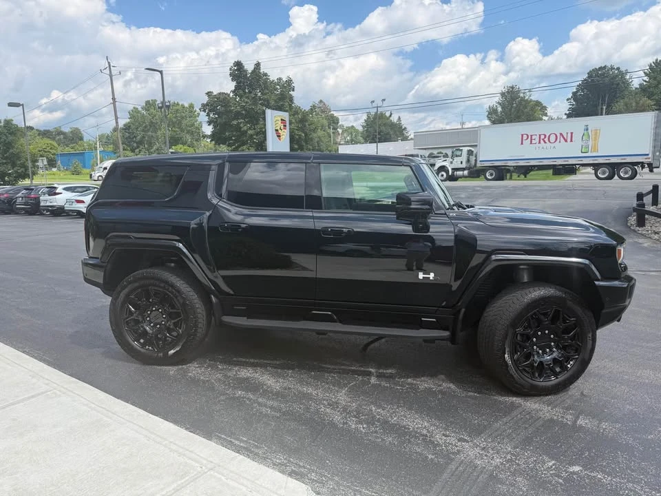 2024 GMC Hummer EV - Image 2 of 4