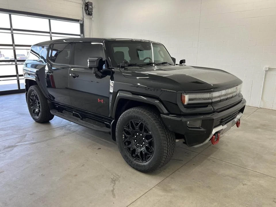 2024 GMC Hummer EV - Image 4 of 9