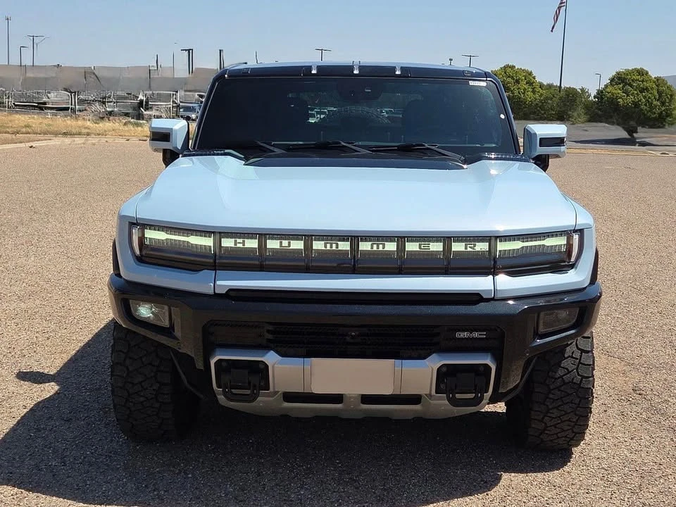 2024 GMC Hummer EV - Image 8 of 20
