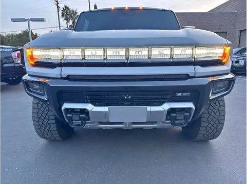 2024 GMC Hummer EV SUV 2X Sport Utility 4D