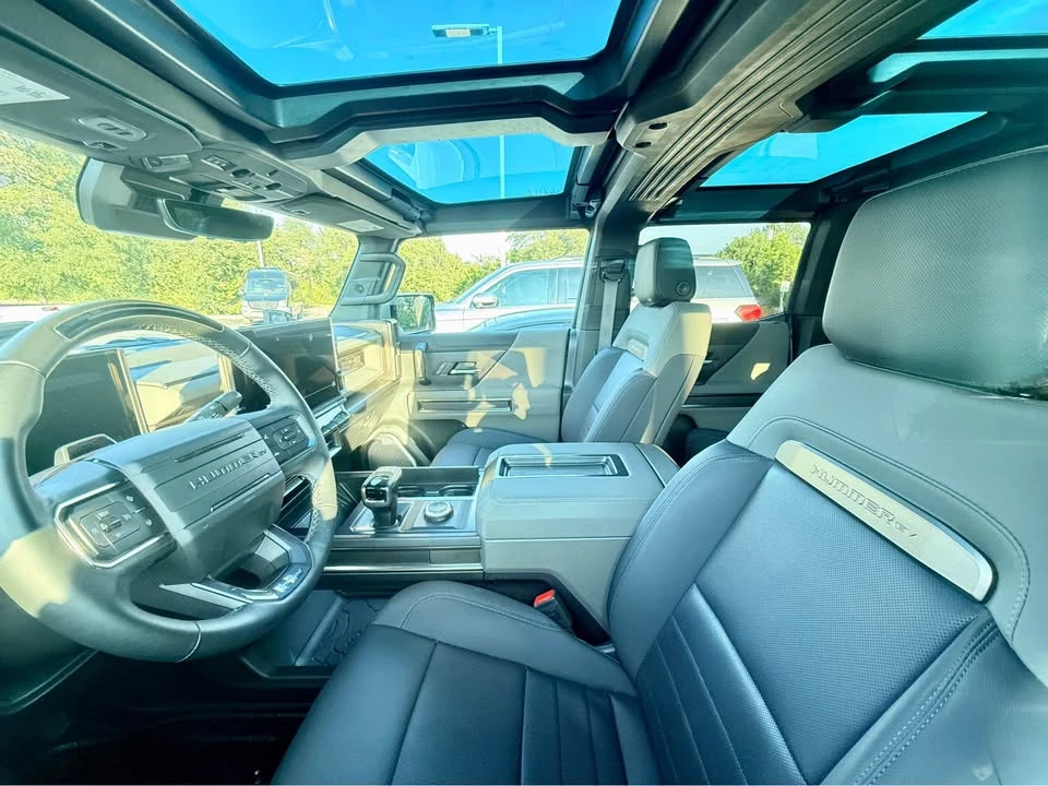 2024 GMC Hummer EV - Image 2 of 4